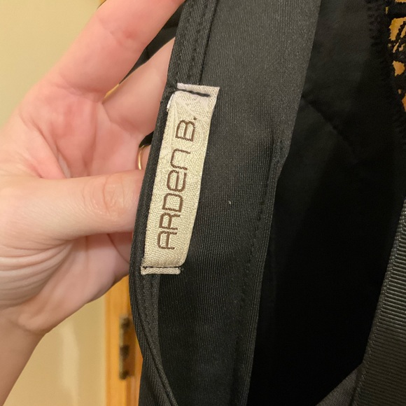 Little Black Dress - Picture 5 of 6